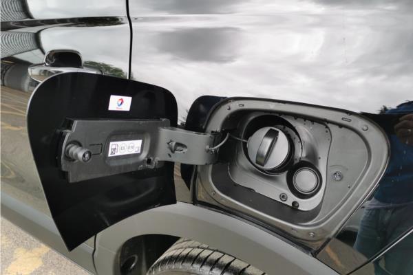 2024 Vauxhall Crossland 1.2 Turbo GS SUV 5dr Petrol Auto Euro 6 (s/s) (130 ps) - Banda-jet Black, photo 34