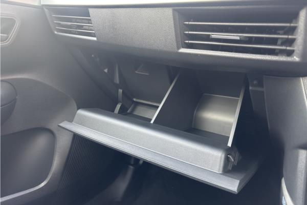 Vauxhall Frontera 83kW Design 44kWh AU - Grey Cloth Seat, photo 25