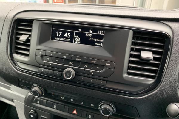2020 Vauxhall Vivaro 2.0 Turbo D 3100 Edition Crew Van 5dr Diesel Manual Euro 6 (s/s) (120 ps) - Cloth, photo 17