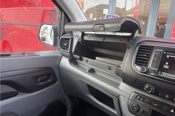 2022 Vauxhall Vivaro 2.0 Turbo D 3100 Sportive Panel Van 5dr Diesel Manual L2 H1 Euro 6 (s/s) (145 ps) - Cloth, photo 25