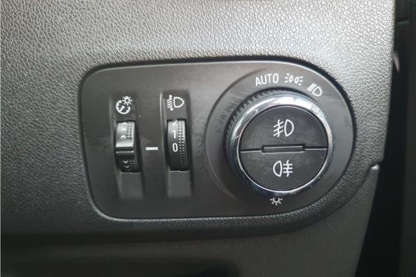 2020 Vauxhall Crossland X 1.2 Turbo Elite Nav SUV 5dr Petrol Auto Euro 6 (s/s) (130 ps) - Leather, photo 21