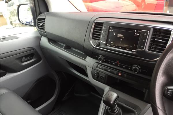 2019 VAUXHALL VIVARO - Cloth, photo 9