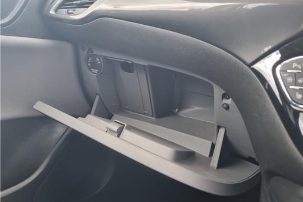 2019 Vauxhall Corsa 1.4i ecoTEC SE Nav Hatchback 5dr Petrol Auto Euro 6 (90 ps) - Cloth, photo 26