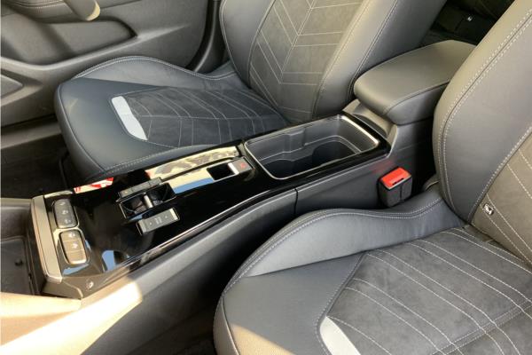 Vauxhall Mokka* HAT 50kWh 11kWCh 136ps Ultimate - Black Alcantara, photo 40
