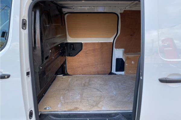 2019 VAUXHALL VIVARO - Cloth, photo 8