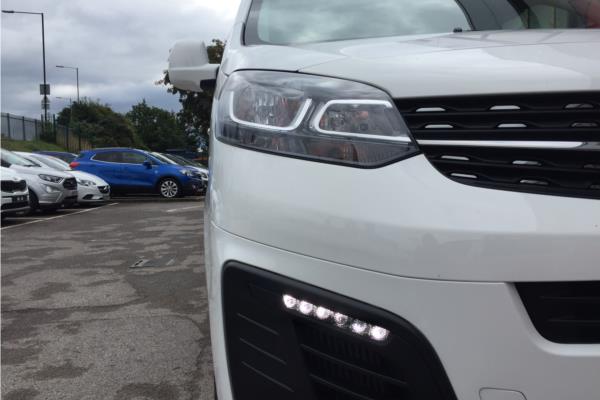 2019 VAUXHALL VIVARO - Cloth, photo 26