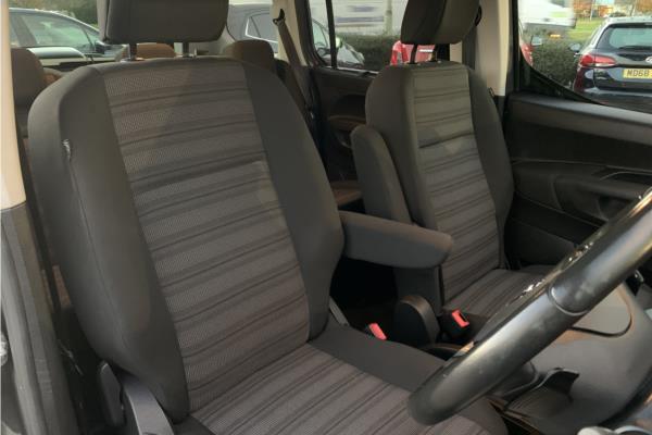 2020 Vauxhall Combo Life 1.5 Turbo D Elite MPV 5dr Diesel Auto Euro 6 (s/s) (130 ps) - Cloth, photo 34
