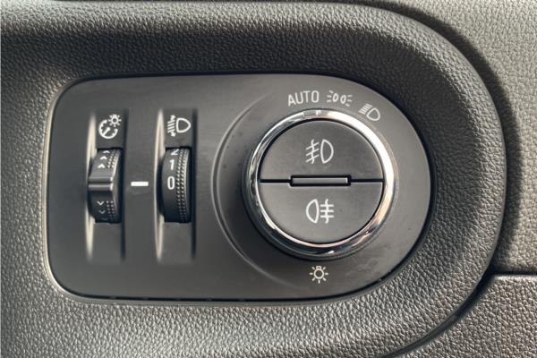 2019 Vauxhall Grandland X 1.2 Turbo GPF Sport Nav SUV 5dr Petrol Auto Euro 6 (s/s) (130 ps) - Cloth, photo 21