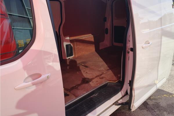2019 Vauxhall Vivaro 1.5 Turbo D 2900 Sportive Panel Van 5dr Diesel Manual L2 Euro 6 (s/s) (100 ps) - Cloth, photo 12