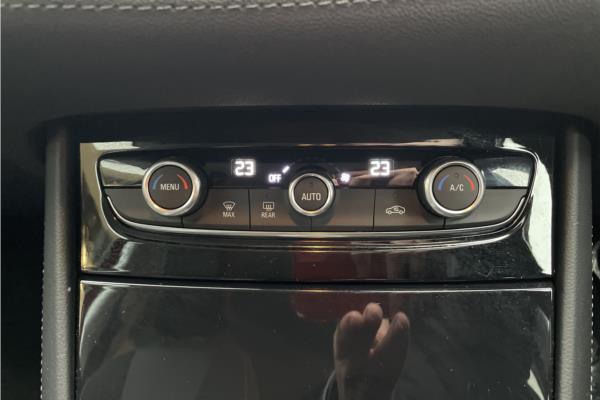 2018 VAUXHALL GRANDLAND - Cloth/Leather, photo 16