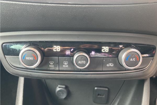 2019 VAUXHALL CROSSLAND - Florey Black, photo 16