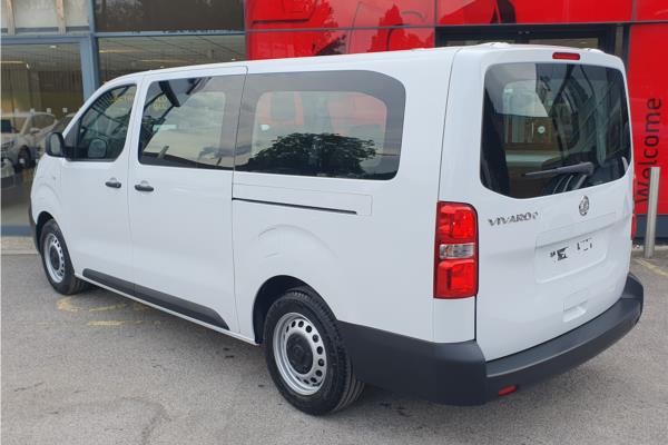 2023 Vauxhall Vivaro-e Life - Curitiba Triton, photo 5