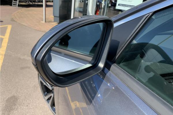 2018 Vauxhall Insignia 2.0 Turbo D BlueInjection SRi VX Line Nav Sports Tourer 5dr Diesel Auto Euro 6 (s/s) (170 ps) - Cloth, photo 41