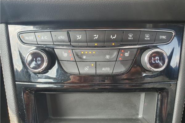 2019 Vauxhall Astra 1.4i Turbo GPF Elite Nav Hatchback 5dr Petrol Auto Euro 6 (s/s) (150 ps) - Leather, photo 16