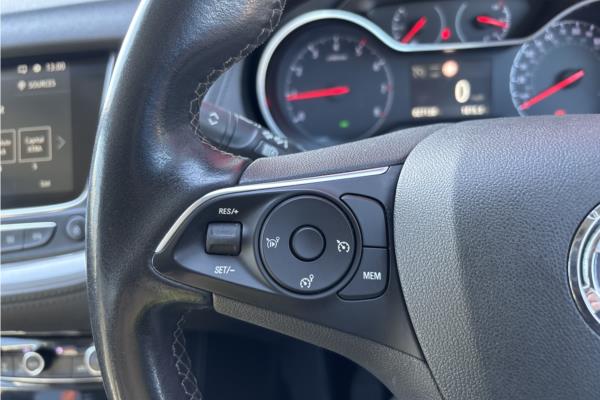 2022 Vauxhall Grandland X 1.2 Turbo Griffin Edition SUV 5dr Petrol Manual Euro 6 (s/s) (130 ps) - Harlekin Black, photo 18