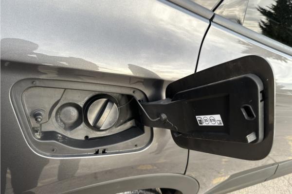 2019 Vauxhall Grandland X 1.2 Turbo GPF Sport Nav SUV 5dr Petrol Auto Euro 6 (s/s) (130 ps) - Cloth, photo 35