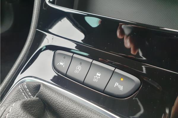 2021 Vauxhall Astra 1.2 Turbo Griffin Edition Hatchback 5dr Petrol Manual Euro 6 (s/s) (145 ps) - Cloth Sienna/Jet Blk, photo 32