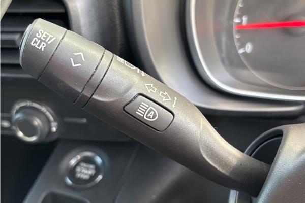 2021 Vauxhall Combo Life 1.2 Turbo SE MPV 5dr Petrol Auto Euro 6 (s/s) (130 ps) - Cloth, photo 27