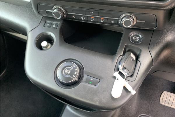 2019 Vauxhall Combo Life 1.5 Turbo D BlueInjection Energy MPV 5dr Diesel Auto Euro 6 (s/s) (130 ps) - Cloth, photo 44