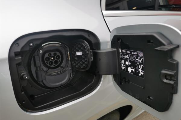 Non Franchise 2020 Mercedes-Benz A Class 1.3 A250e 15.6kWh AMG Line (Premium 2) Hatchback 5dr Petrol Plug-in Hybrid 8G-DCT Euro 6 (s/s) (218 ps) - Mixed Leather - Fabric/Cloth, photo 44