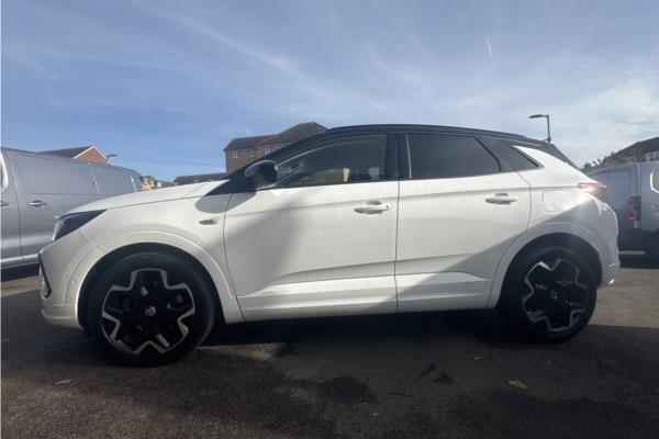 2022 Vauxhall Grandland 1.6 13.2kWh Ultimate SUV 5dr Petrol Plug-in Hybrid Auto Euro 6 (s/s) (225 ps) - Leather, photo 5