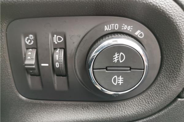 2020 Vauxhall Grandland X 1.2 Turbo Elite Nav Auto Euro 6 (s/s) 5dr - Leather, photo 21