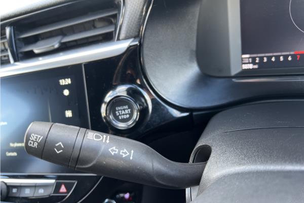 2023 Vauxhall Corsa 1.2 Turbo Ultimate Hatchback 5dr Petrol Auto Euro 6 (s/s) (130 ps) - Cloth/Alcantara, photo 27