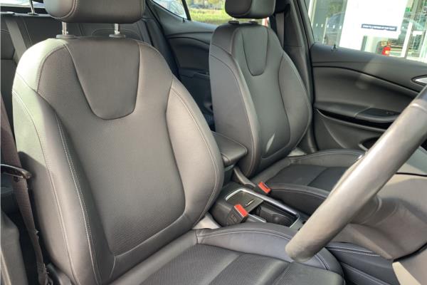 2021 Vauxhall Astra 1.4i Turbo Elite Nav Premium Hatchback 5dr Petrol CVT Euro 6 (s/s) (145 ps) - Leather, photo 34