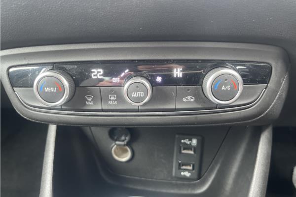 2019 Vauxhall Crossland X 1.2 Turbo GPF Elite Nav SUV 5dr Petrol Auto Euro 6 (s/s) (110 ps) - Cloth, photo 16