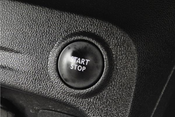 Non Franchise 2018 Renault Captur 0.9 TCe ENERGY Iconic SUV 5dr Petrol Manual Euro 6 (s/s) (90 ps) - Fabic - Cloth, photo 35