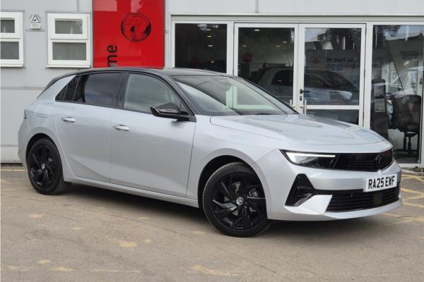 2025 Vauxhall Astra - Jet Black Greta, video preview