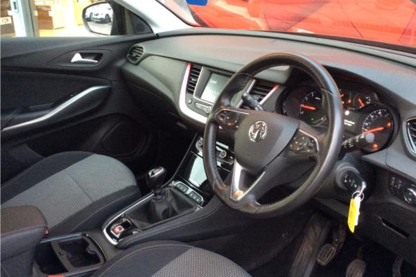2018 Vauxhall Grandland X 1.2 Turbo SE 5dr - Harlekin Black, photo 12