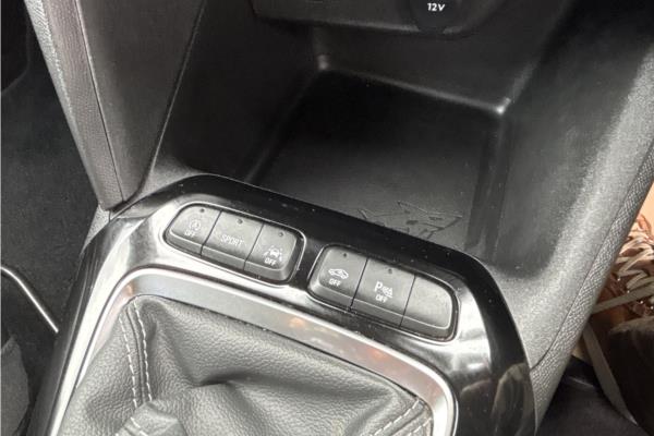 2023 Vauxhall Corsa 1.2 Turbo Ultimate Hatchback 5dr Petrol Manual Euro 6 (s/s) (100 ps) - Cloth/Alcantara, photo 32