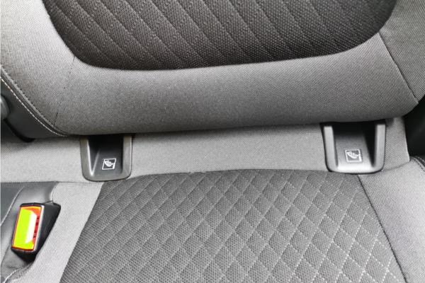 2020 Vauxhall Grandland X 1.2 Turbo SRi Nav SUV 5dr Petrol Auto Euro 6 (s/s) (130 ps) - Cloth, photo 33