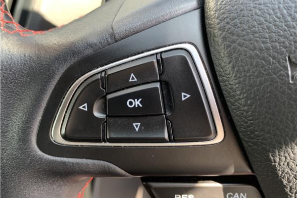 Non Franchise 2018 Ford Kuga 2.0 TDCi ST-Line X SUV 5dr Diesel Powershift AWD Euro 6 (s/s) (180 ps) - Fabic - Cloth, photo 18
