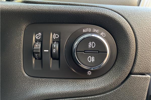 2019 Vauxhall Grandland X 1.2 Turbo Elite Nav SUV 5dr Petrol Auto 8Spd Euro 6 (s/s) (130 ps) - Leather, photo 21