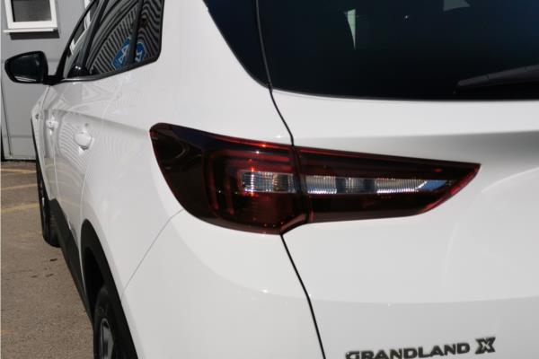 2021 Vauxhall Grandland X 1.2 Turbo SRi Nav SUV 5dr Petrol Auto Euro 6 (s/s) (130 ps) - Cloth/Leather, photo 37