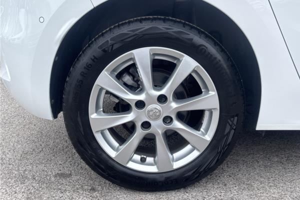 2020 Vauxhall Corsa 1.2 Turbo Elite Nav Hatchback 5dr Petrol Auto Euro 6 (s/s) (100 ps) - Cloth, photo 20