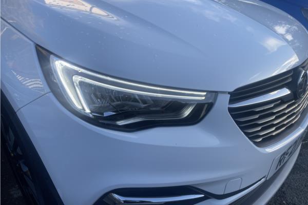 2021 Vauxhall Grandland X 1.2 Turbo Griffin Edition SUV 5dr Petrol Manual Euro 6 (s/s) (130 ps) - Berson Black, photo 40