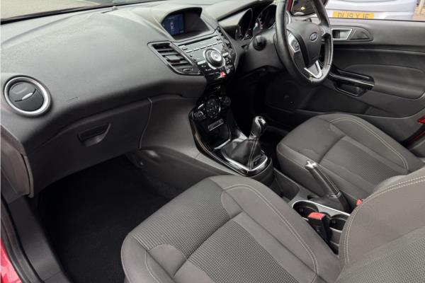 Non Franchise 2017 Ford Fiesta 1.5 TDCi ECOnetic Titanium Hatchback 5dr Diesel Manual Euro 6 (s/s) (95 ps) - Fabic - Cloth, photo 15