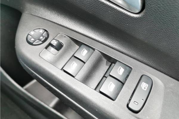 2021 Vauxhall Corsa 1.2 Turbo Ultimate Nav Hatchback 5dr Petrol Auto Euro 6 (s/s) (130 ps) - Cloth/Alcantara, photo 22