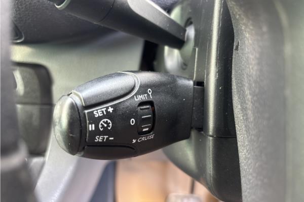 2021 Vauxhall Vivaro Electric 3100 75kWh Dynamic Panel Van 5dr Electric Auto L2 H1 (136 ps) - Cloth, photo 27