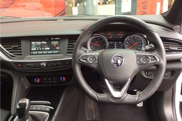 2019 Vauxhall Insignia 2.0 Turbo D BlueInjection SRi VX Line Nav Sports Tourer 5dr Diesel (s/s) (170 ps) - Cloth/Leather, photo 11