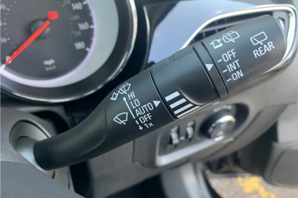 2021 Vauxhall Astra 1.2 Turbo Griffin Edition Hatchback 5dr Petrol Manual Euro 6 (s/s) (145 ps) - Cloth Sienna/Jet Blk, photo 28