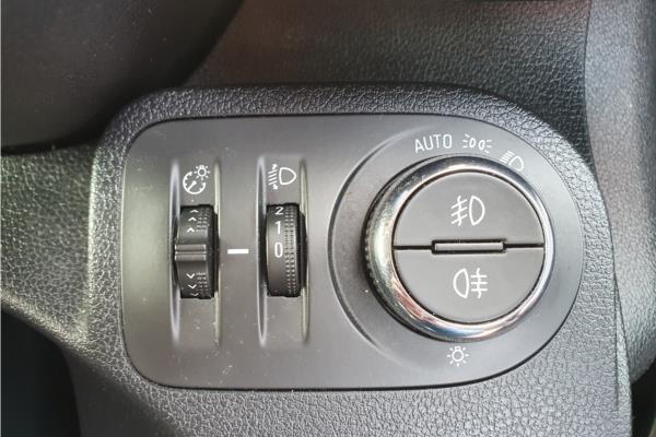 2020 Vauxhall Combo Life 1.5 Turbo D Elite MPV 5dr Diesel Auto Euro 6 (s/s) (7 Seat) (130 ps) - Cloth, photo 21