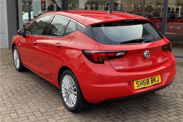 2018 Vauxhall Astra 1.4i Turbo Elite Nav Hatchback 5dr Petrol (150 ps) - Leather, photo 6