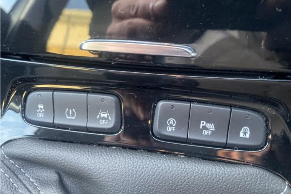2021 Vauxhall Grandland X 1.2 Turbo Griffin Edition SUV 5dr Petrol Manual Euro 6 (s/s) (130 ps) - Berson Black, photo 32