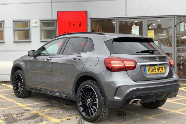 Non Franchise 2019 Mercedes-benz Gla 200 Amg Line Edition - Leather, photo 6