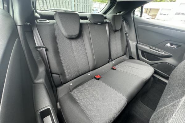 2022 Vauxhall Mokka 1.2 Turbo Design SUV 5dr Petrol Manual Euro 6 (s/s) (130 ps) - Cloth, photo 13