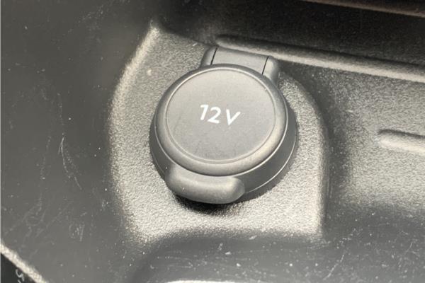 Non Franchise 2021 Peugeot 2008 1.2 PureTech Allure Premium SUV 5dr Petrol Manual Euro 6 (s/s) (100 ps) - Fabic - Cloth, photo 32